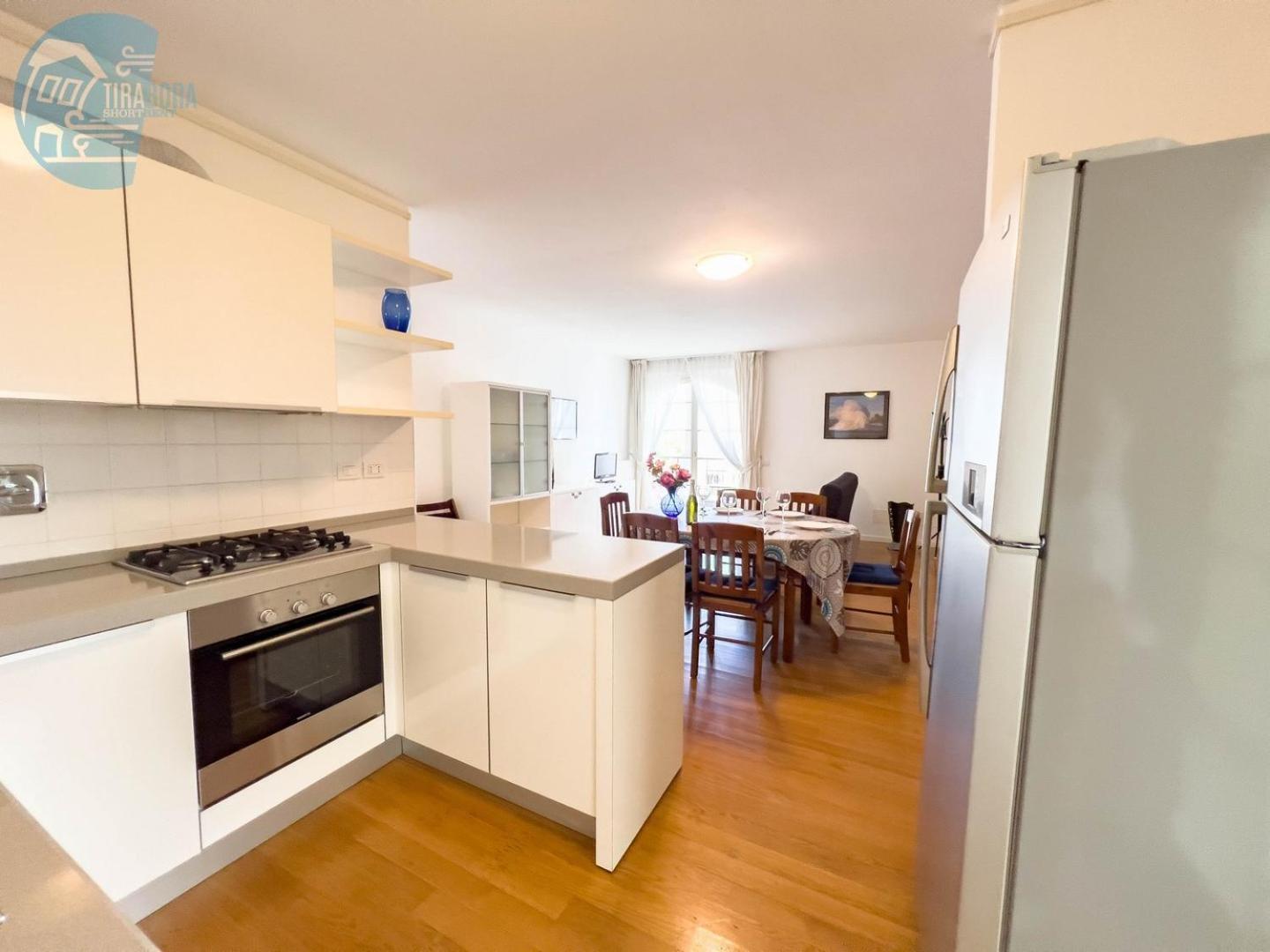 Cattedrale 5 Tirabora Short Rent Apartment Trieste Bagian luar foto